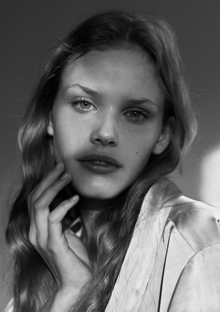 Maria Modina book photo