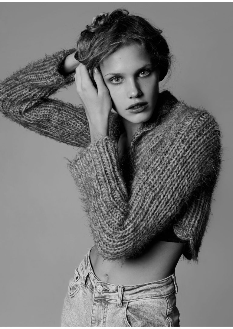 Maria Modina book photo