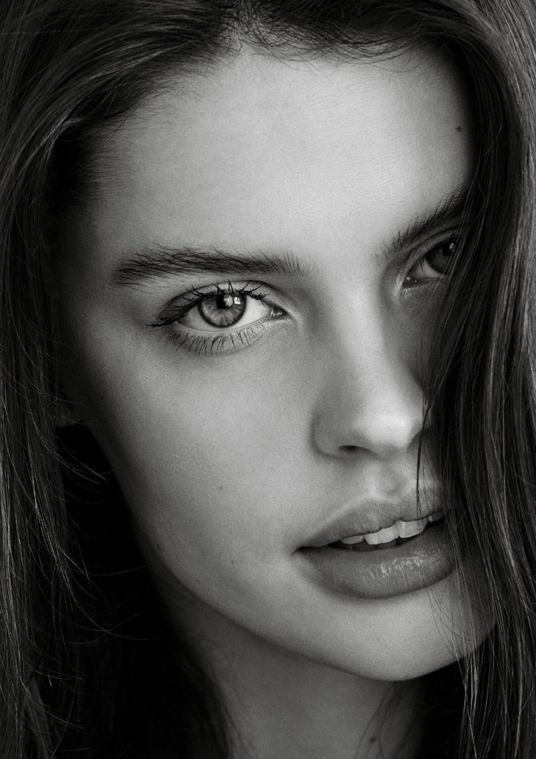 Anna Yuraeva book photo