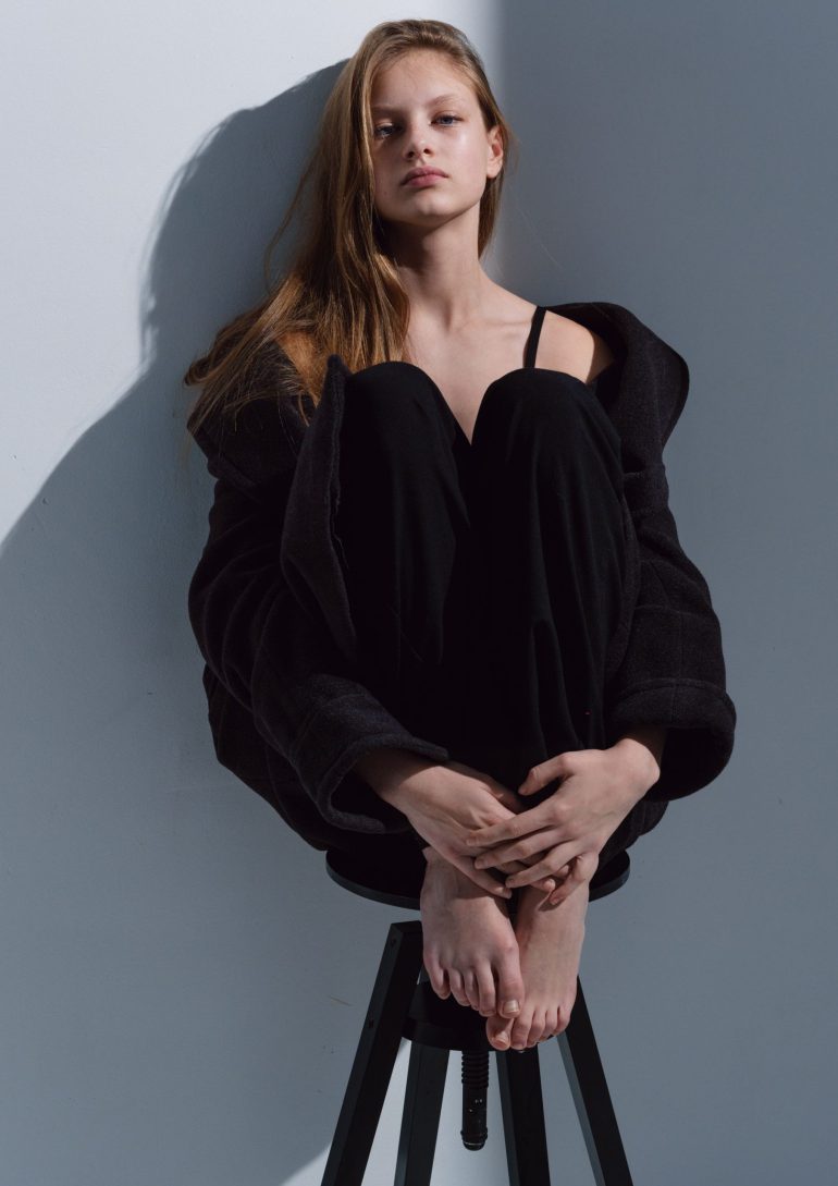 Ennija Admidina book photo