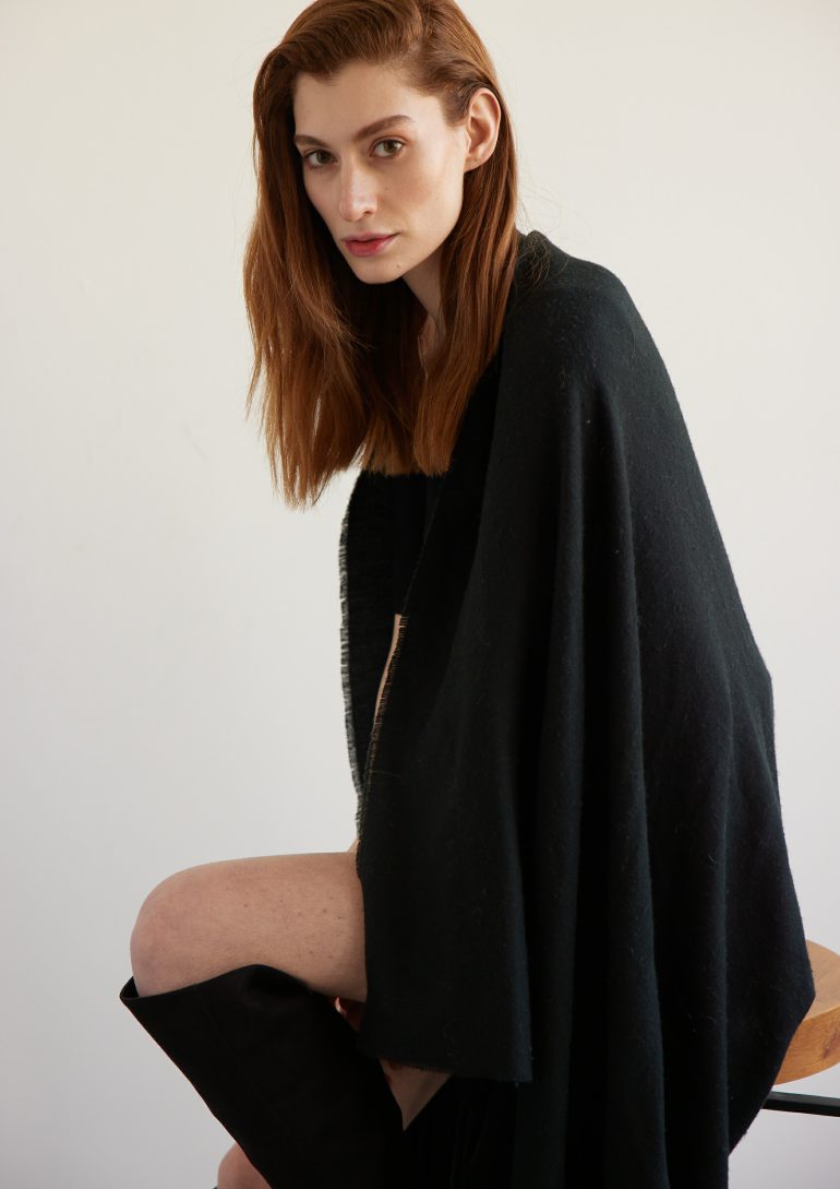 Zeynep Enhos book photo