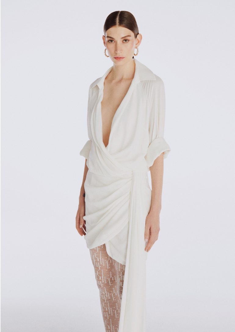 Zeynep Enhos book photo