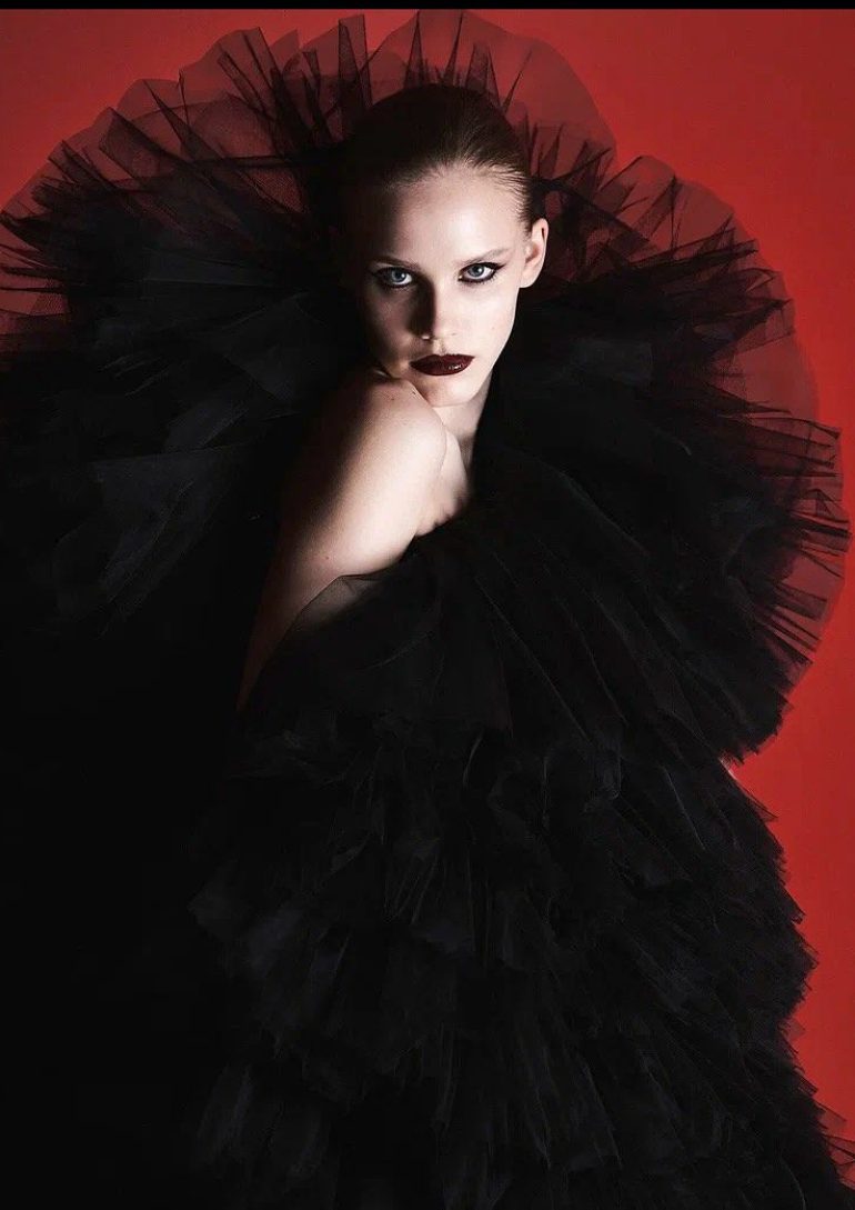 Maria Modina book photo