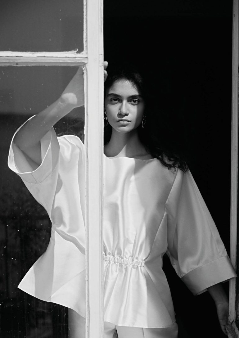 Özge Bilici book photo