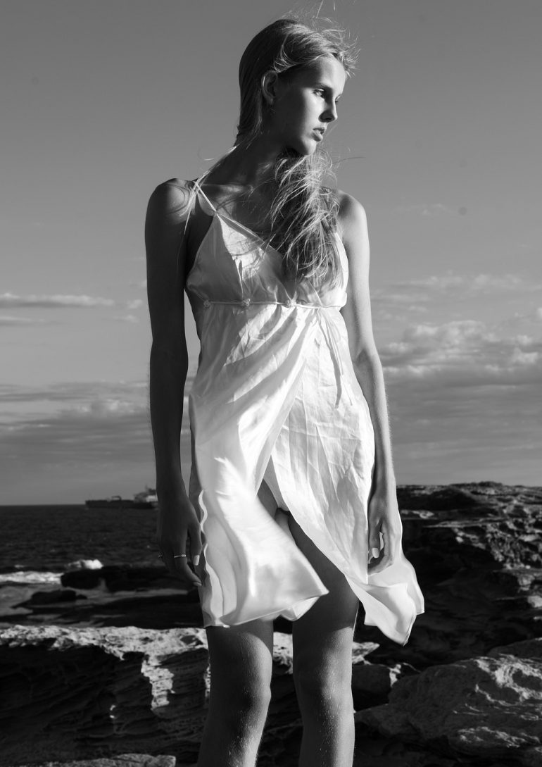 Pinja Sutinen book photo