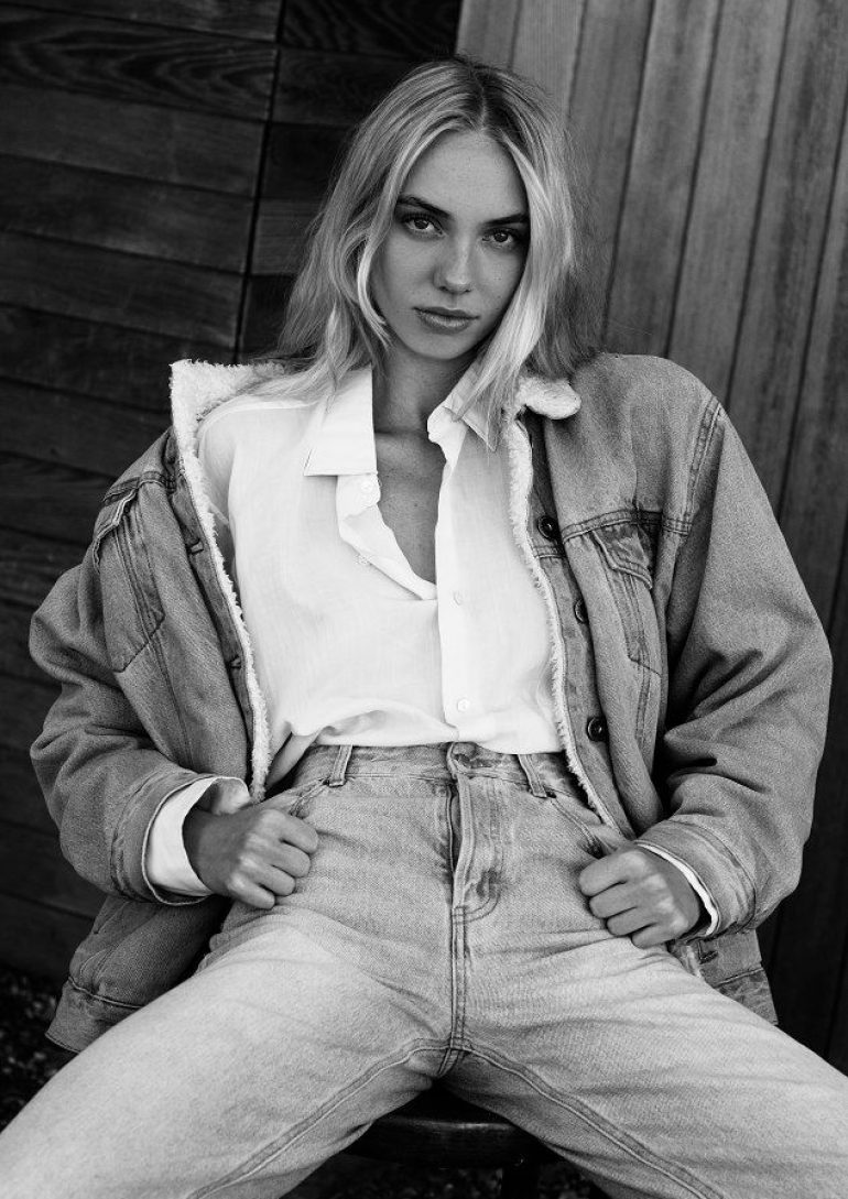 Taneal Montgomery book photo