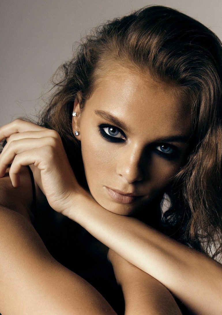 Dana Sedova book photo