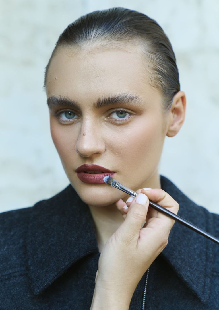 Victoria Vedi book photo