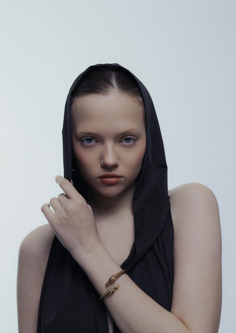 Aleksa Sapegina book photo