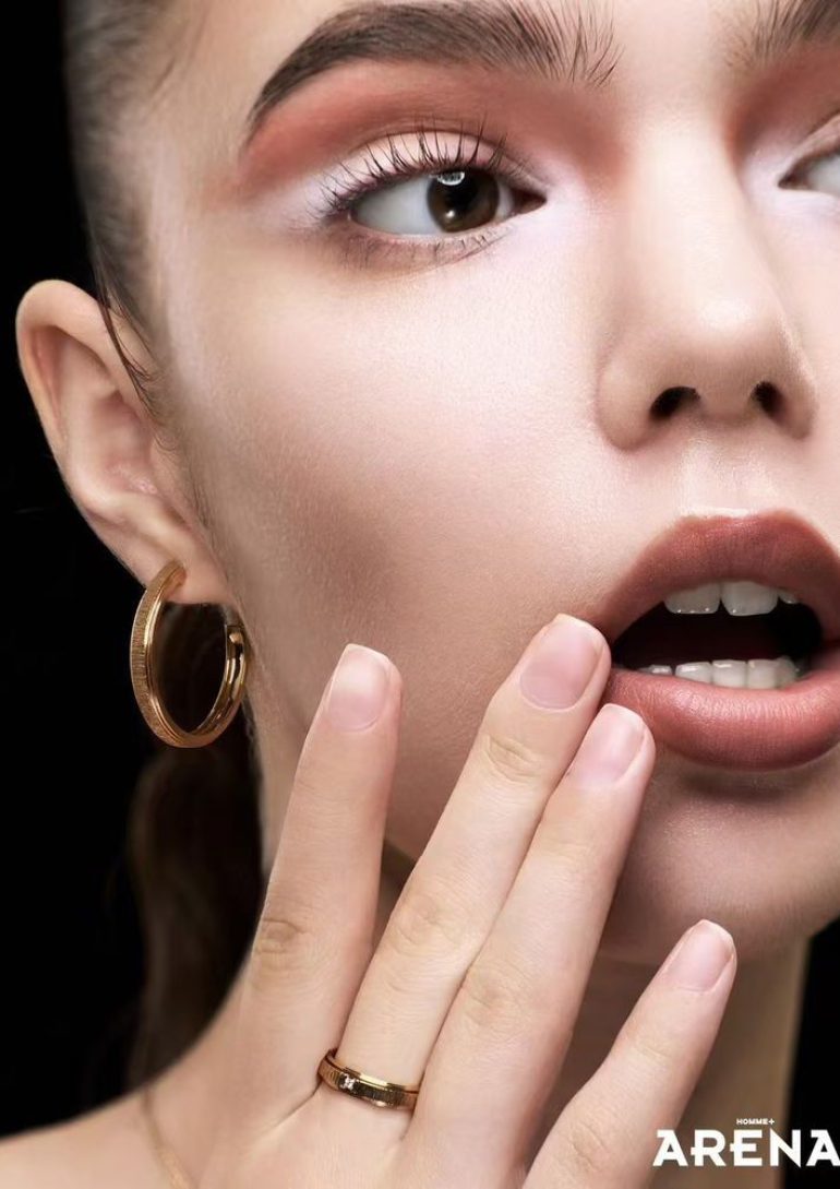 Eva Khotsinska book photo