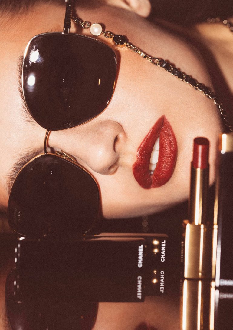 Victoria Vedi book photo