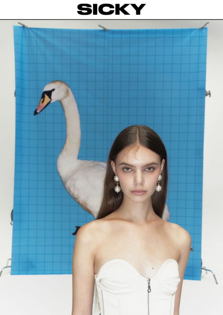 Eva Khotsinska book photo