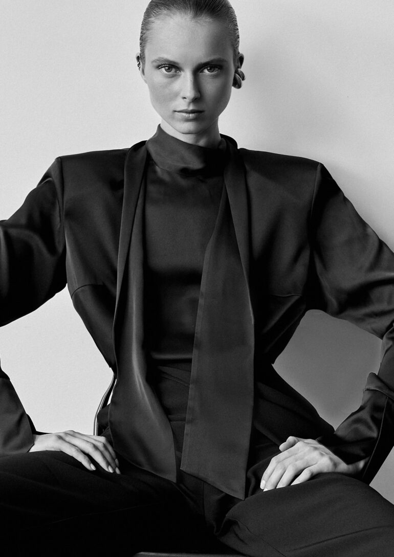 Elina Nikitina book photo