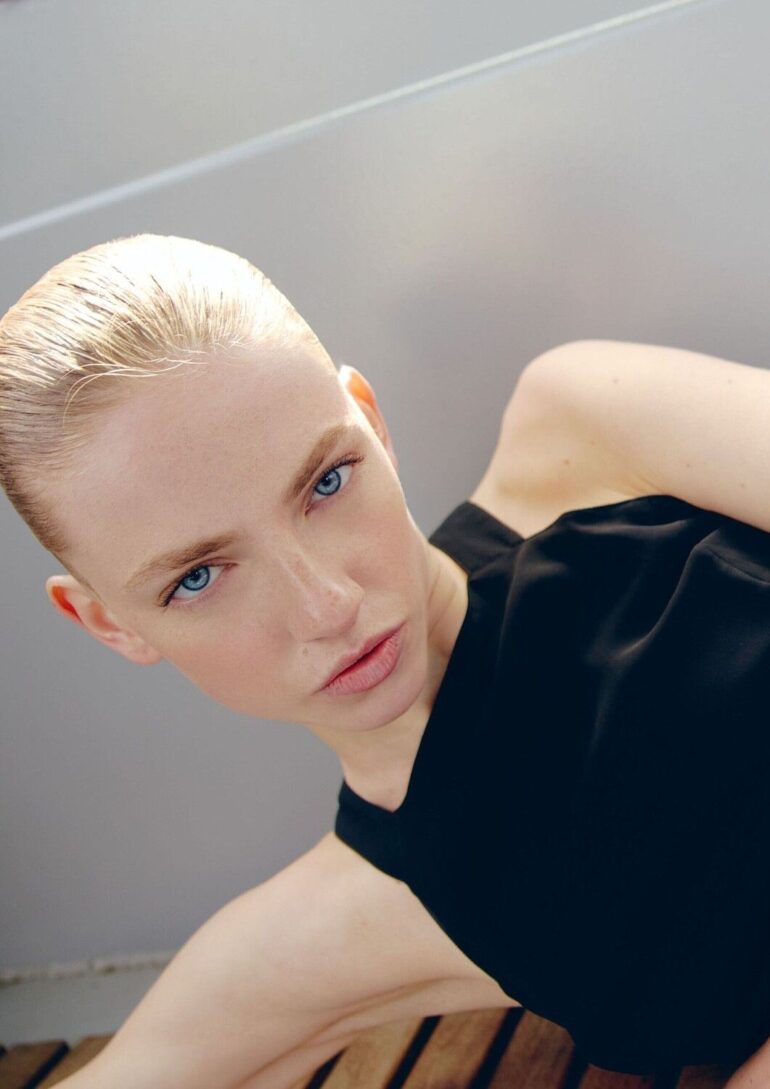 Xara Giulia book photo