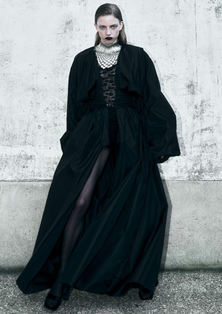 Xara Giulia book photo