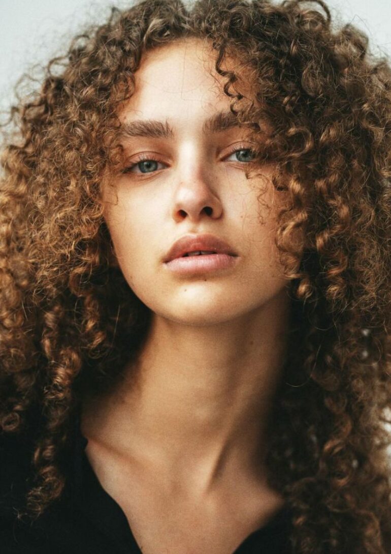 Gabriella Laws