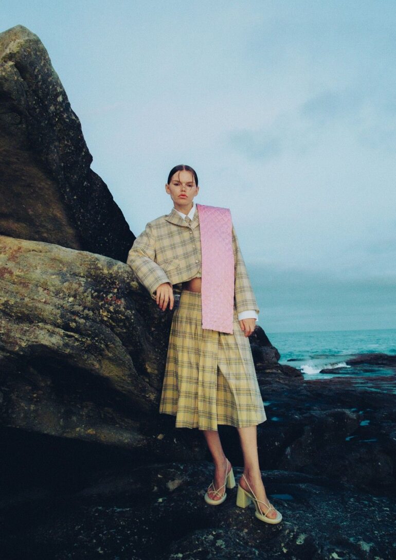 Daphne Maas book photo