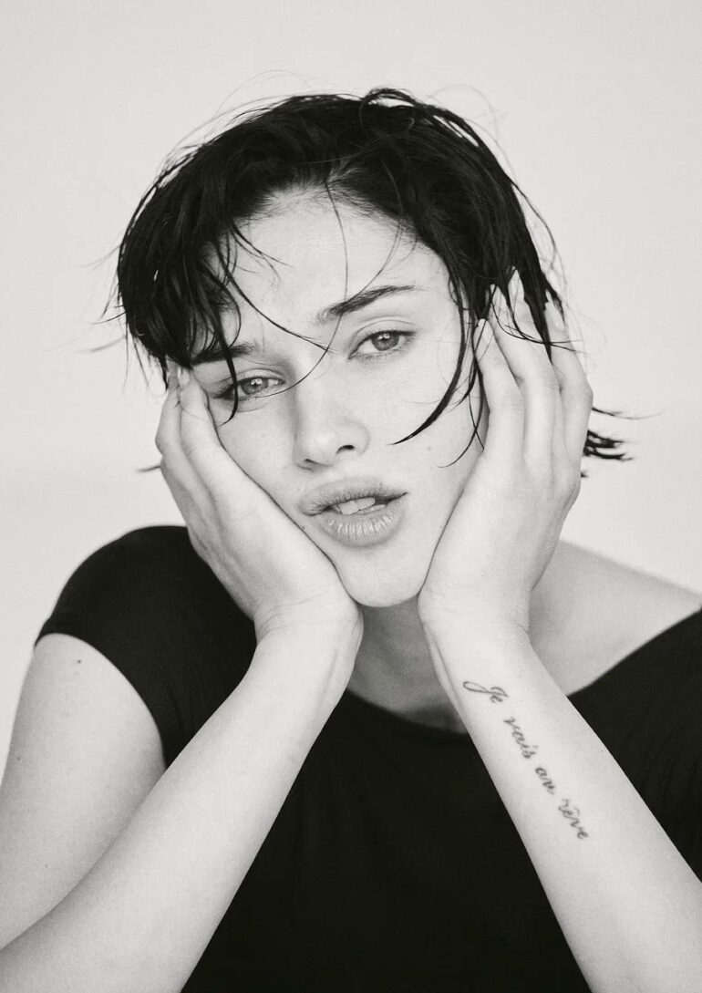 Izabel Tevdoradze book photo
