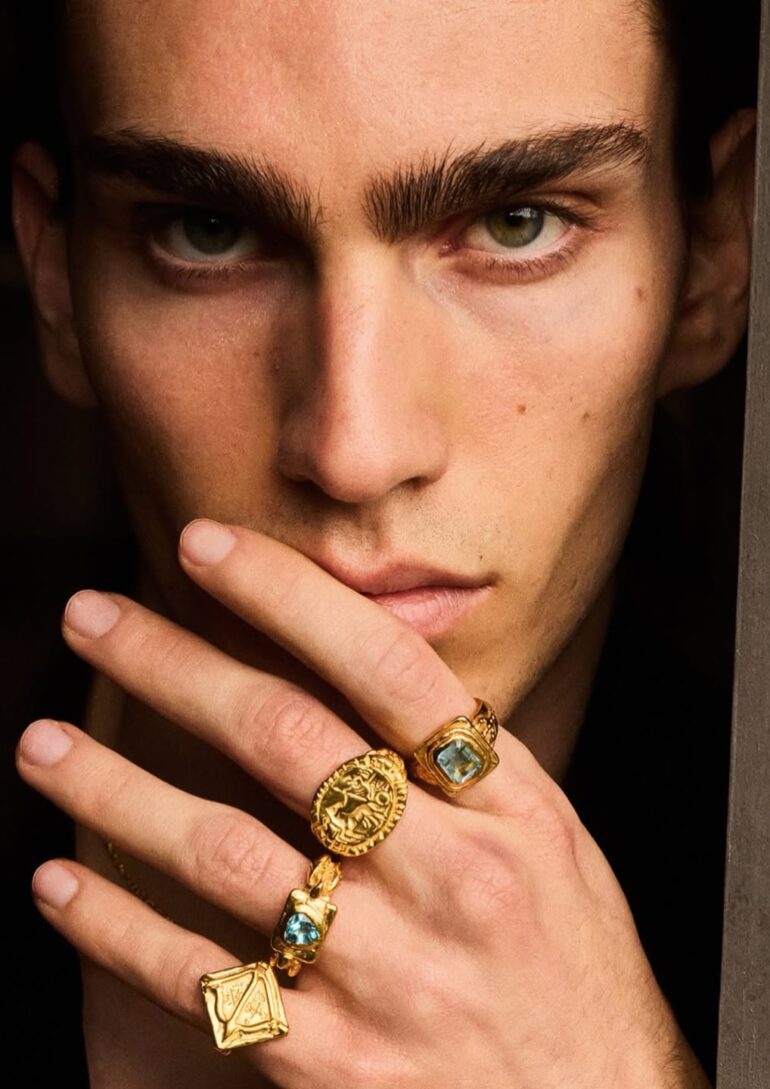 Manuel Zares for Rafael Indiana