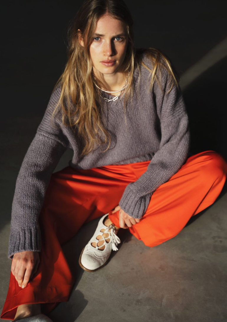 Poppy Jet Oliver book photo