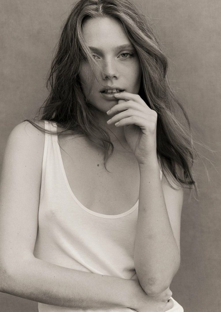 Isa Mammes book photo