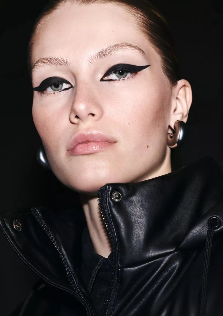 Olya Struchkova book photo