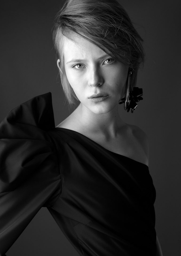 Quinn Kucińska book photo
