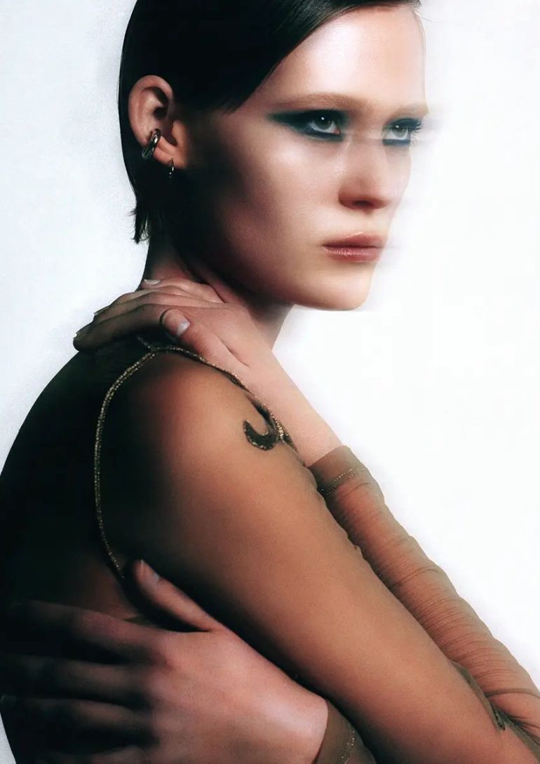 Quinn Kucińska book photo