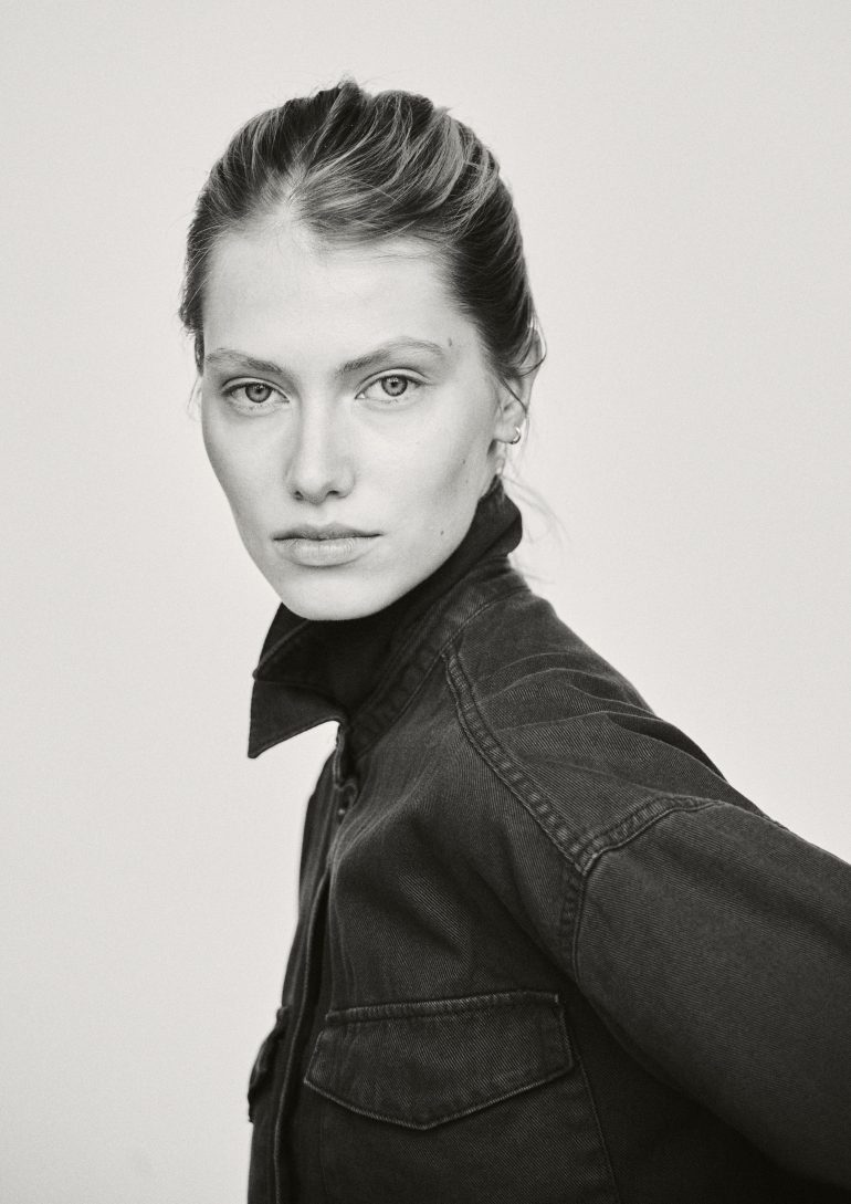 Olya Struchkova book photo