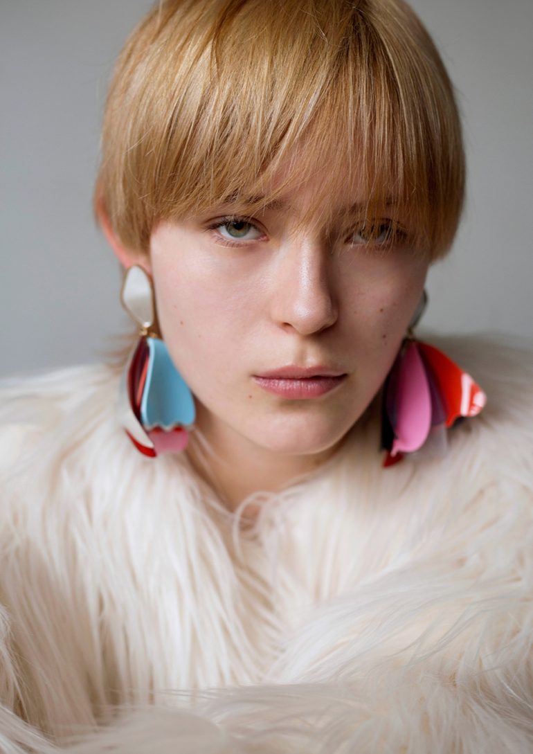 Quinn Kucińska book photo