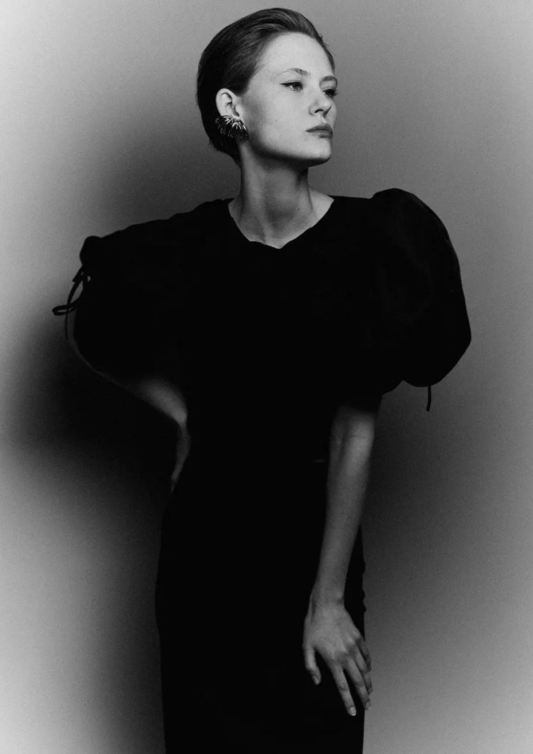 Quinn Kucińska book photo