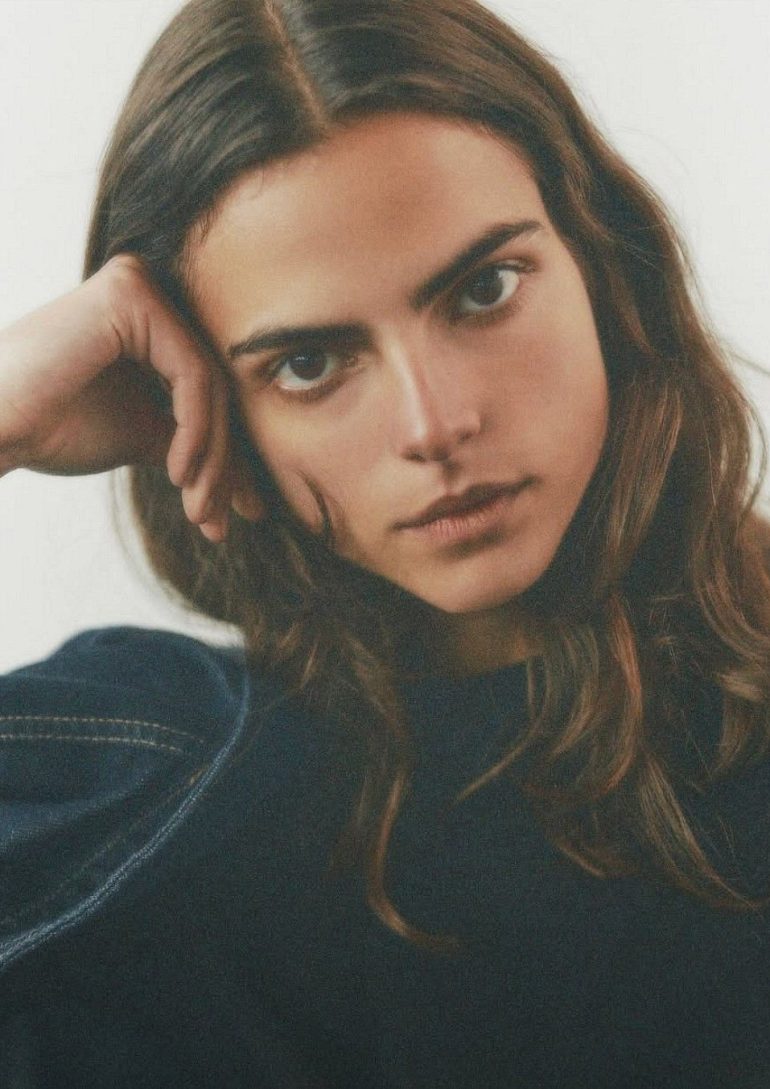 Victoria De Carlos
