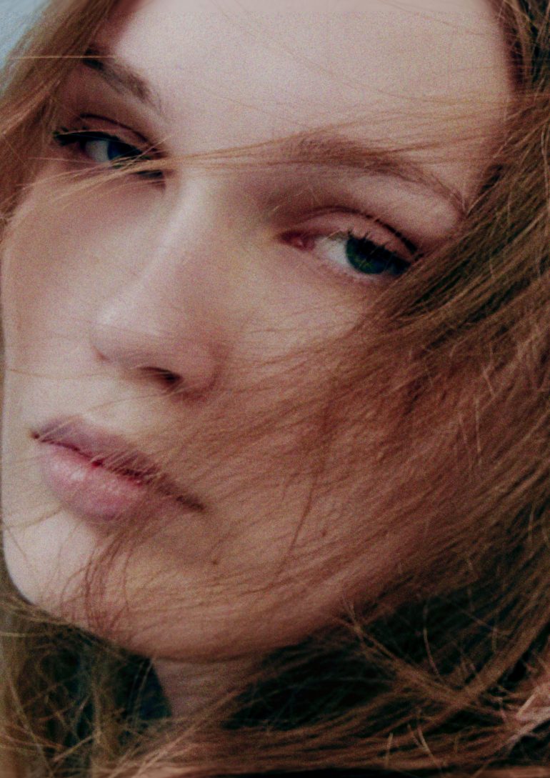 Zuzanna Staniaszek book photo