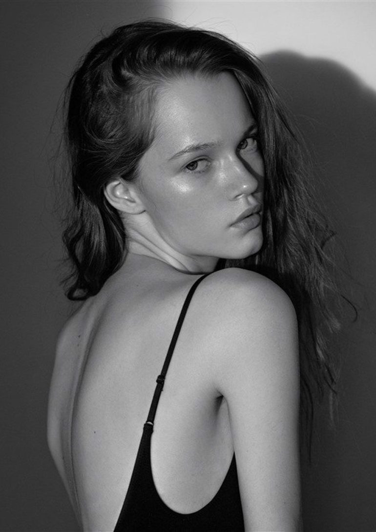 Sasha Iashkova book photo