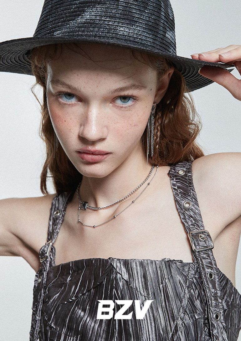 Sasha Iashkova book photo