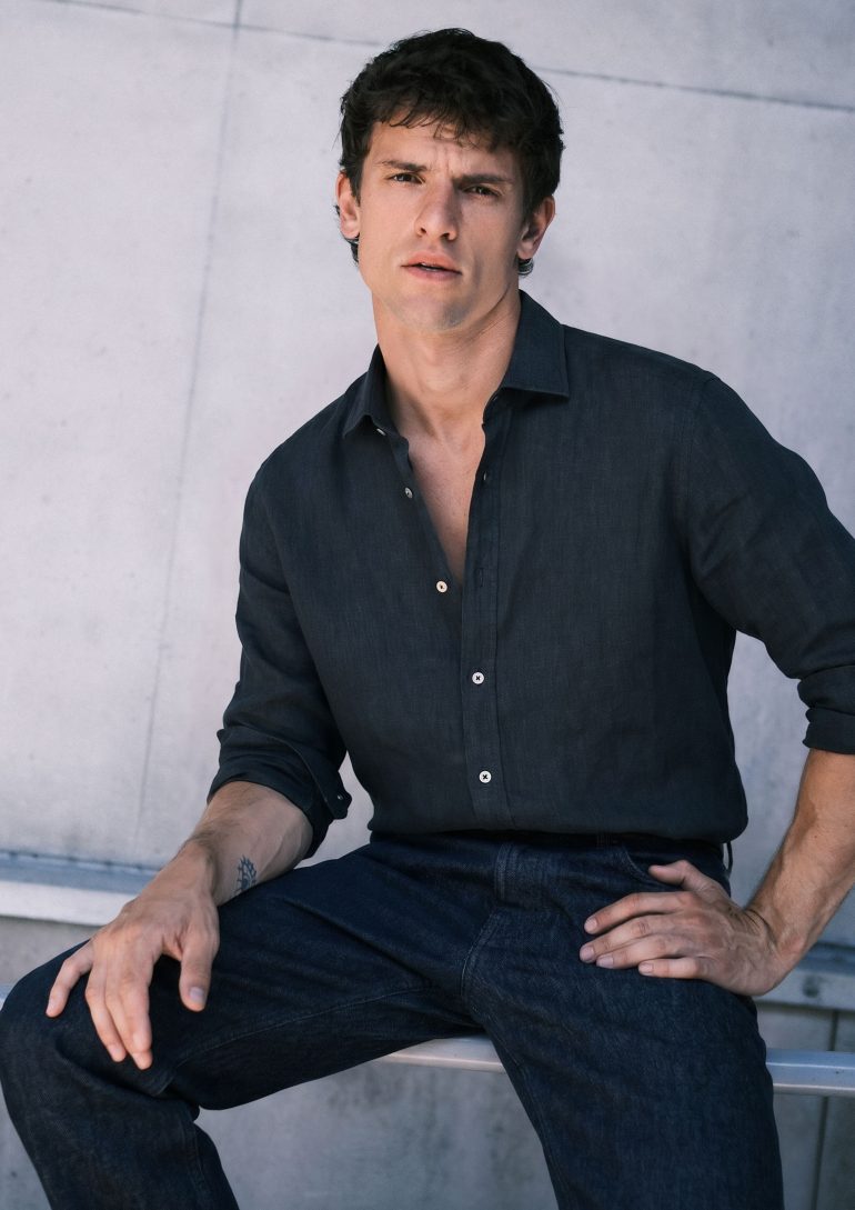 Alexis Meziani book photo